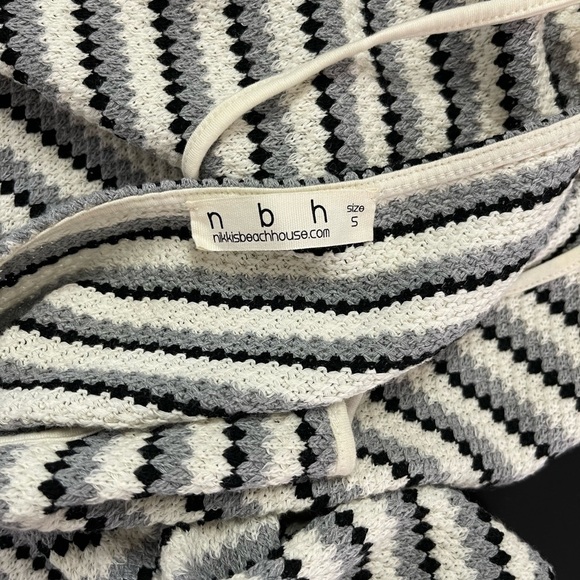 Nikki’s Beach House Crochet Cover Up - Picture 8 of 8